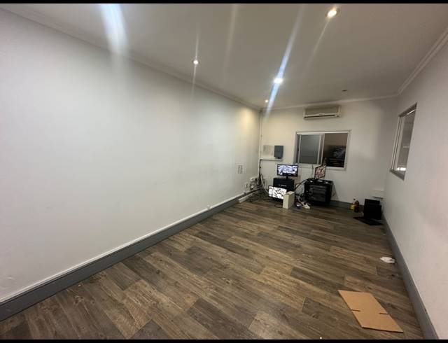 1,200M² WAREHOUSE TO LET IN BARBEQUE DOWNS